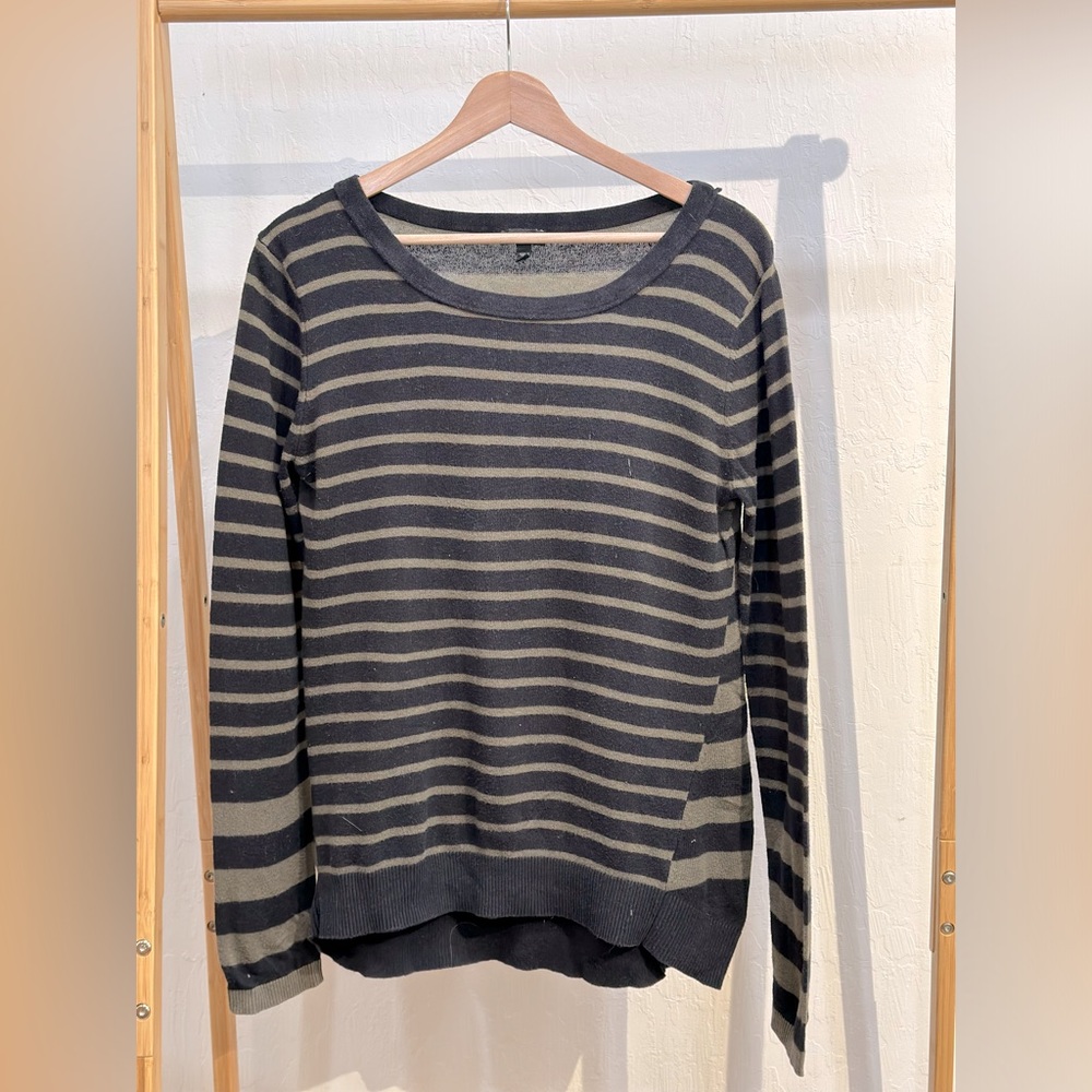 Stripped Crew Neck Sweater. Dark Navy and Green stripe.